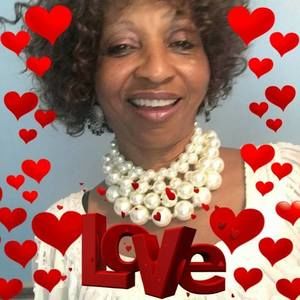 Meet your Posher, Carolyn